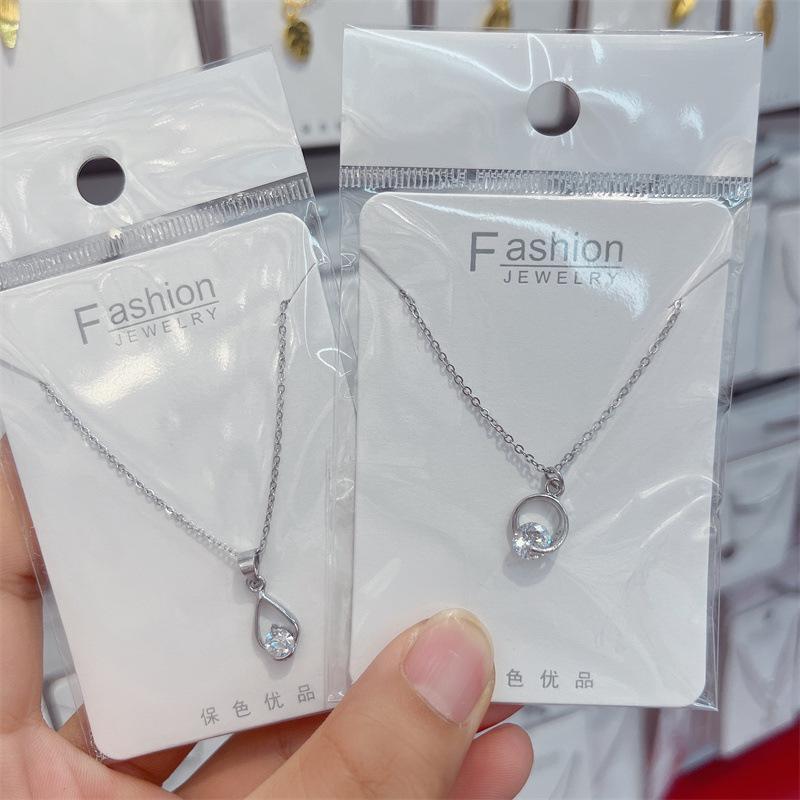 Dây chuyền nhiều mẫu có tag treo, mã 730
Sỉ 9.5k-duoc-ban-tai-Kho Sỉ Phụ Kiện Sipuki
