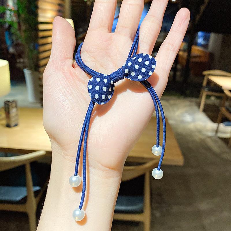 Cột tóc nơ chấm bi, mã C90
Sỉ 25k/10 cái-duoc-ban-tai-Kho Sỉ Phụ Kiện Sipuki