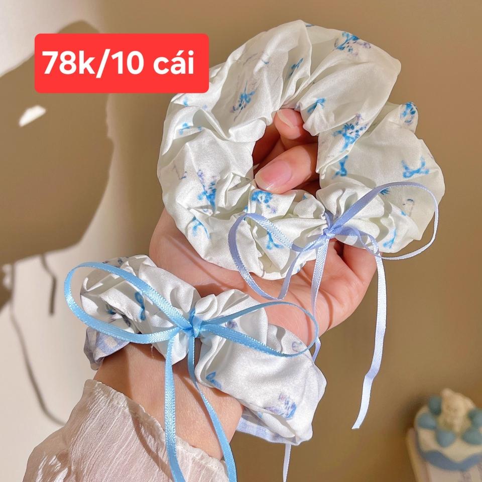 Cột tóc nơ dài caro, mã C003
Sỉ 78k/10 cái-duoc-ban-tai-Kho Sỉ Phụ Kiện Sipuki