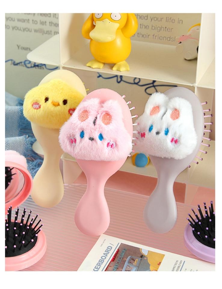 Lược gấu bông cán bầu cute, mã 89755
Sỉ 112k/10 cái-duoc-ban-tai-Kho Sỉ Phụ Kiện Sipuki
