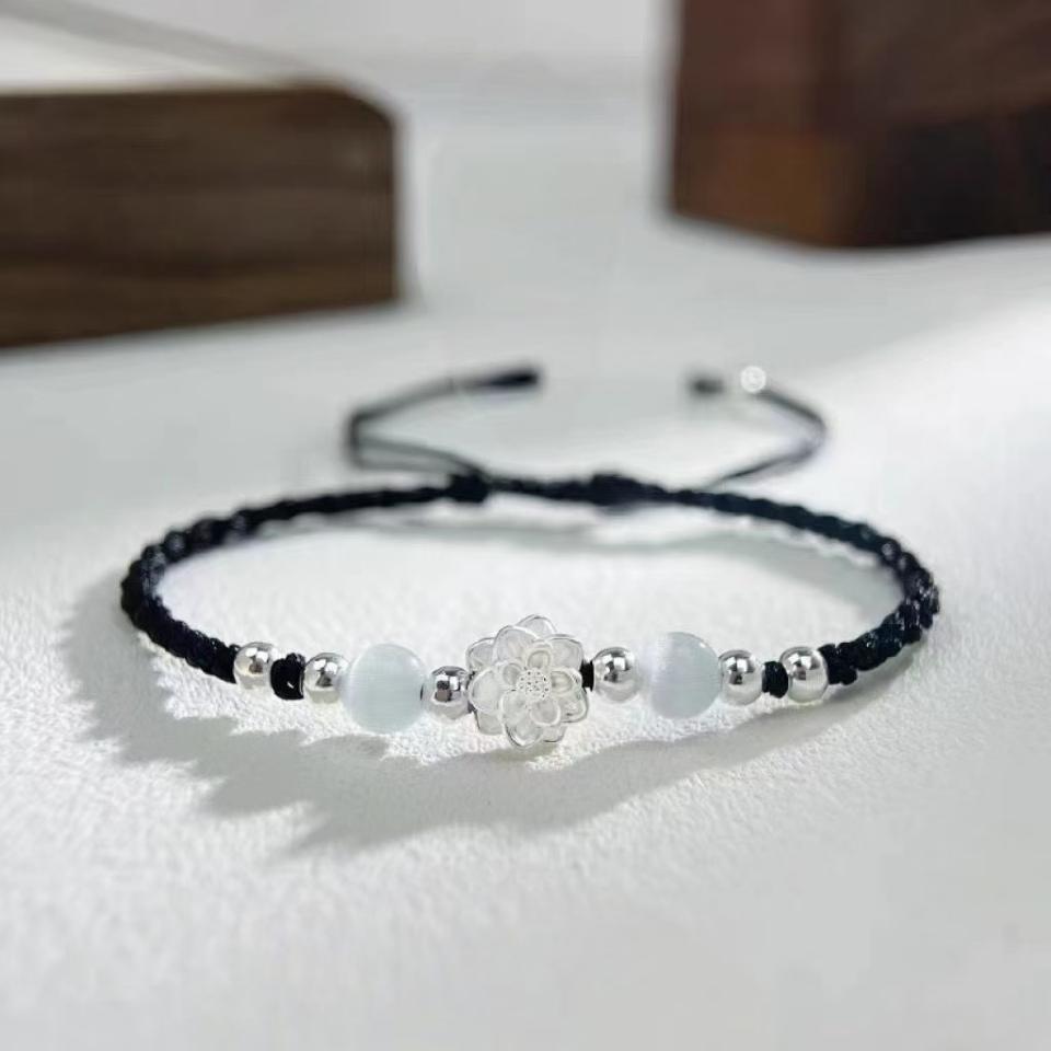 Vòng đeo tay hoa 2 màu, mã 118
Sỉ 6.9k-duoc-ban-tai-Kho Sỉ Phụ Kiện Sipuki