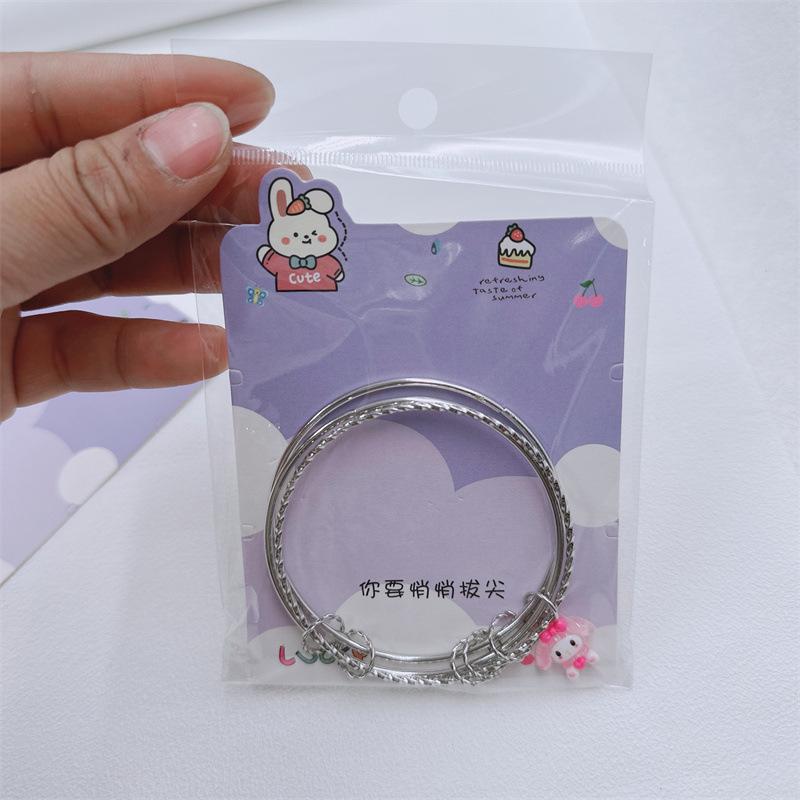 Vòng đeo tay gắn charm xinh, mã 536
Sỉ 8.8k-duoc-ban-tai-Kho Sỉ Phụ Kiện Sipuki