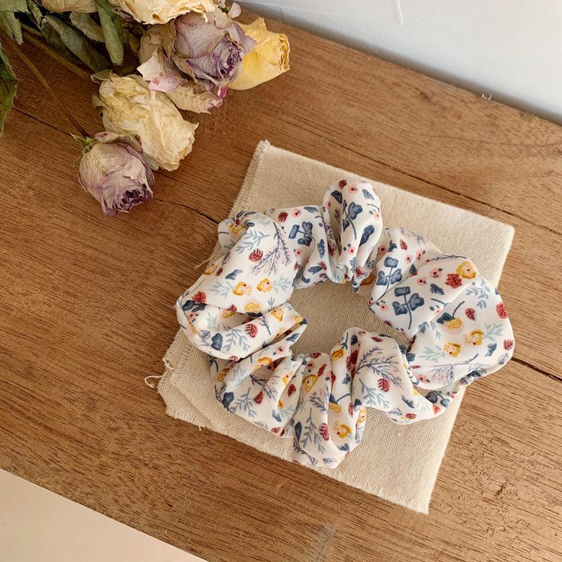 Cột tóc D56
Sỉ 48k/10 cái-duoc-ban-tai-Kho Sỉ Phụ Kiện Sipuki