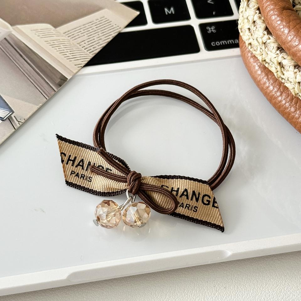 Cột tóc nơ 2 hạt, mã C71
Sỉ 19k/10 cái-duoc-ban-tai-Kho Sỉ Phụ Kiện Sipuki