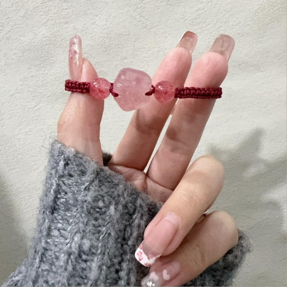 Vòng đeo tay chân mèo 2 hạt, mã V62
Sỉ 7.5k/10 cái-duoc-ban-tai-Kho Sỉ Phụ Kiện Sipuki