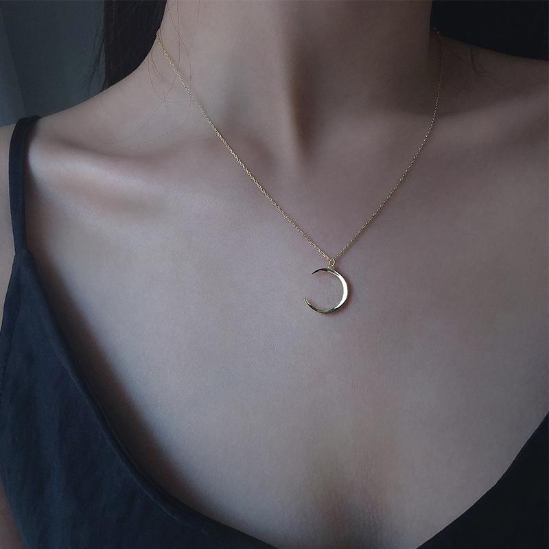 Dây chuyền bán nguyệt 2 màu, mã 7687
Sỉ 55k/10 dây-duoc-ban-tai-Kho Sỉ Phụ Kiện Sipuki