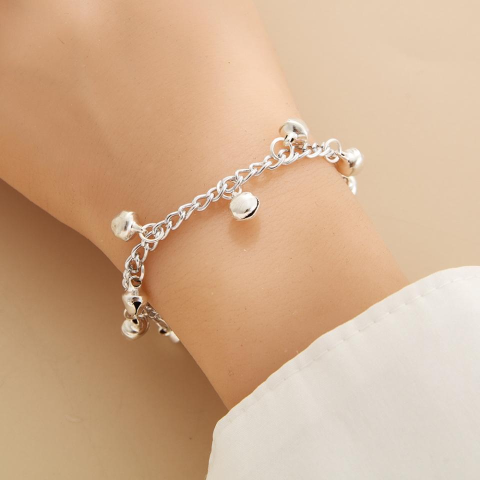 Vòng đeo tay hạt chuông, V466
Sỉ 98k/10 cái-duoc-ban-tai-Kho Sỉ Phụ Kiện Sipuki