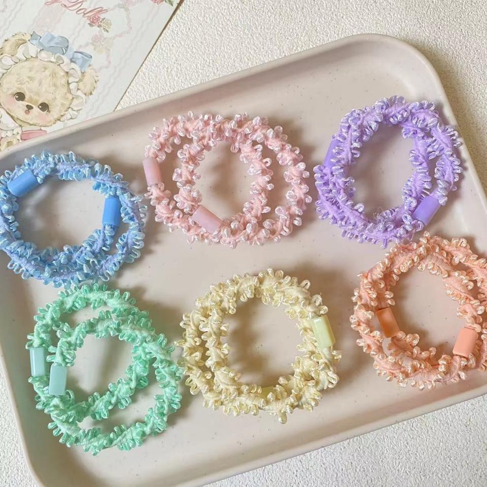 Cột tóc dây xoắn móc, mã C31
Sỉ 21k/10 cái-duoc-ban-tai-Kho Sỉ Phụ Kiện Sipuki