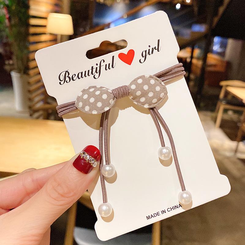 Cột tóc nơ chấm bi, mã C90
Sỉ 25k/10 cái-duoc-ban-tai-Kho Sỉ Phụ Kiện Sipuki