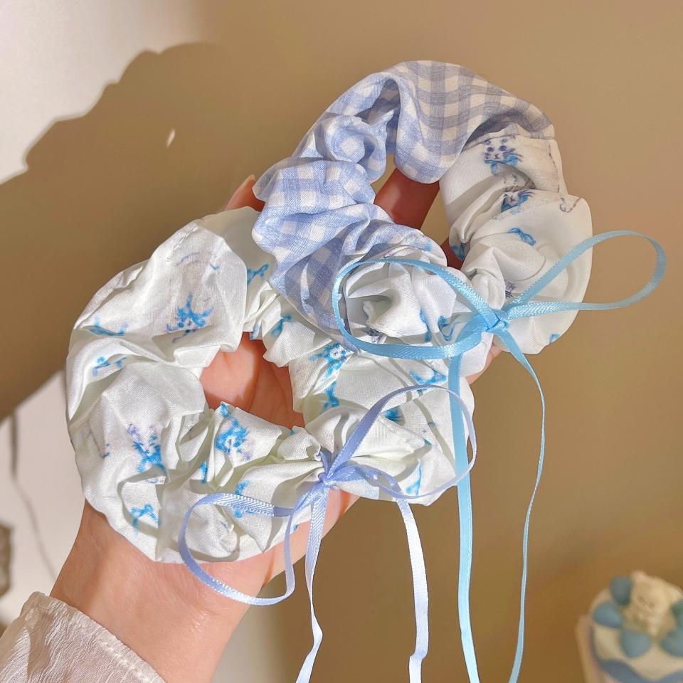Cột tóc nơ dài caro, mã C003
Sỉ 78k/10 cái-duoc-ban-tai-Kho Sỉ Phụ Kiện Sipuki