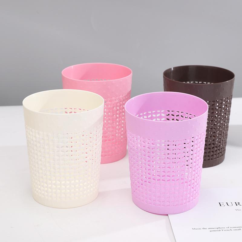 Rổ bút vuông tròn caro, mã 041
-duoc-ban-tai-Kho Sỉ Phụ Kiện Sipuki