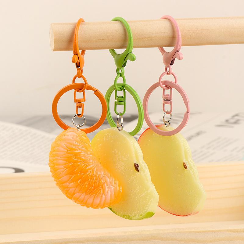 Móc khóa trái cây khuyên màu, mã K65
Sỉ 65k/10 cái-duoc-ban-tai-Kho Sỉ Phụ Kiện Sipuki