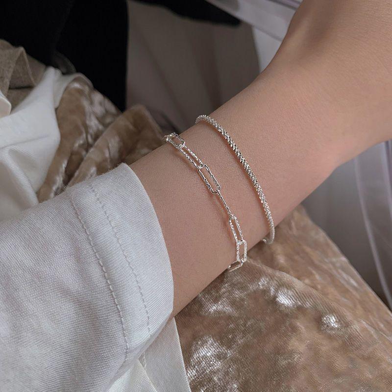 Vòng đeo tay mắt xích dài ánh kim đẹp, mã V38
Sỉ 72k/10 cái-duoc-ban-tai-Kho Sỉ Phụ Kiện Sipuki