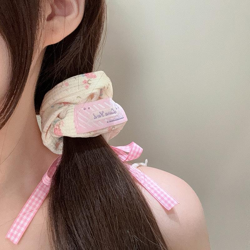 Cột tóc nơ dài caro Hàn Quốc, mã C011
Sỉ 68k/10 cái-duoc-ban-tai-Kho Sỉ Phụ Kiện Sipuki