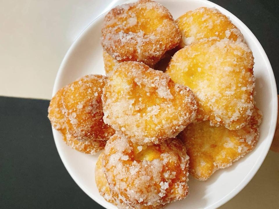 Bánh Rán-duoc-ban-tai-0971888337