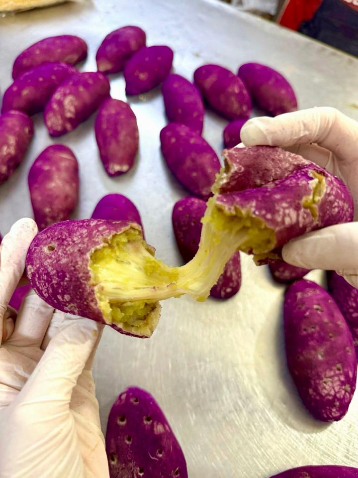 Bánh khoai phomai-duoc-ban-tai-0971888337