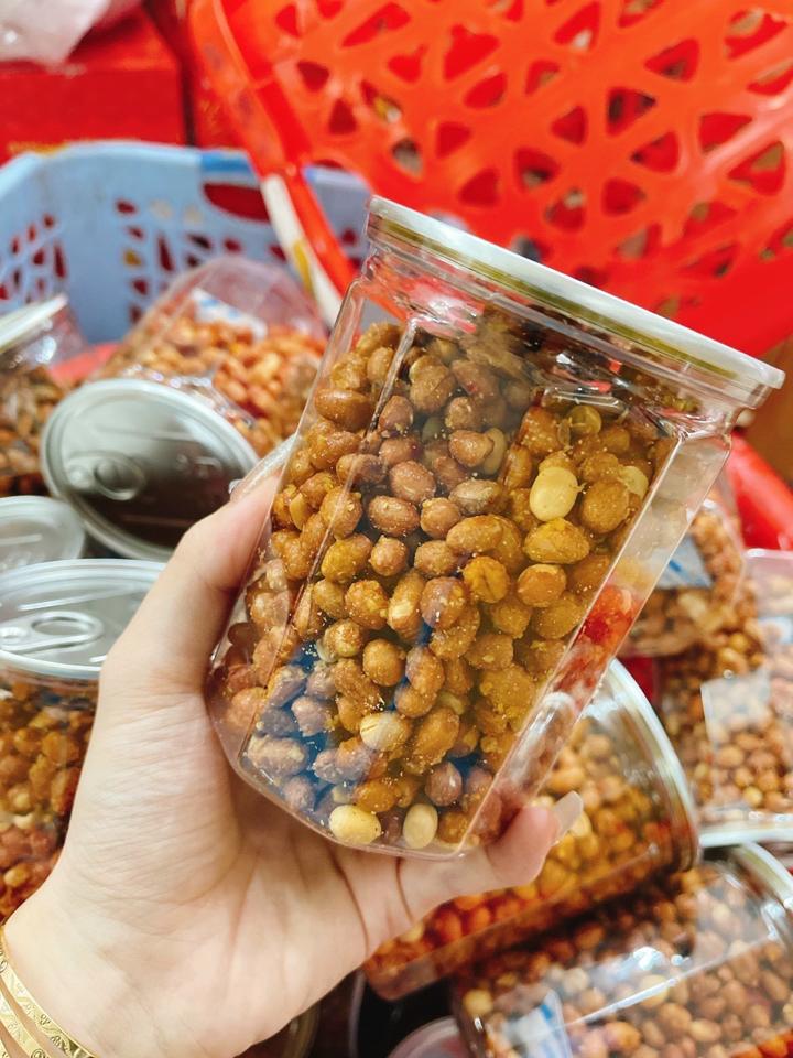 Đậu phộng tỏi ớt 300g -duoc-ban-tai-KHO SỈ ĂN VẶT SÀI GÒN - CHỢ LỚN