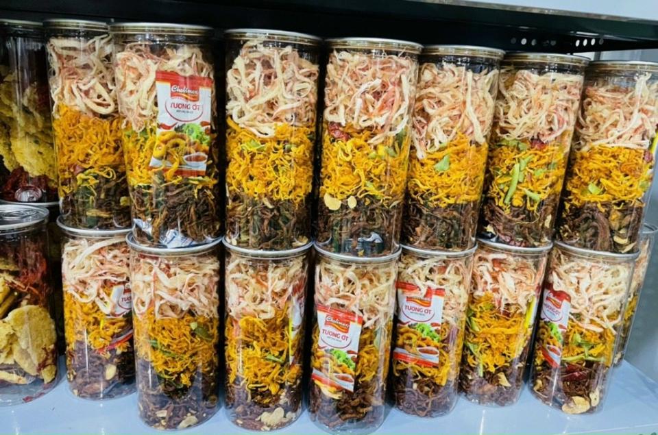 Khô mix 3 vị ( gà, heo, hấp dừa) 300g-duoc-ban-tai-KHO SỈ ĂN VẶT SÀI GÒN - CHỢ LỚN