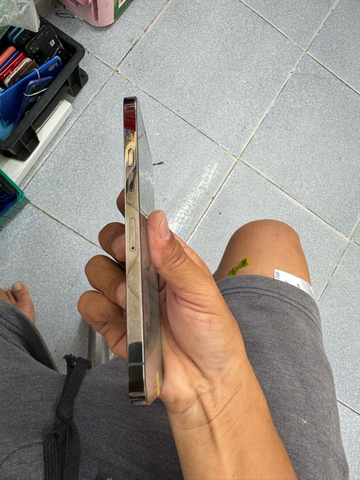 Ip 12promax 256h đen zin 99% pin thay zin -duoc-ban-tai-Lê dũng store Phước Long