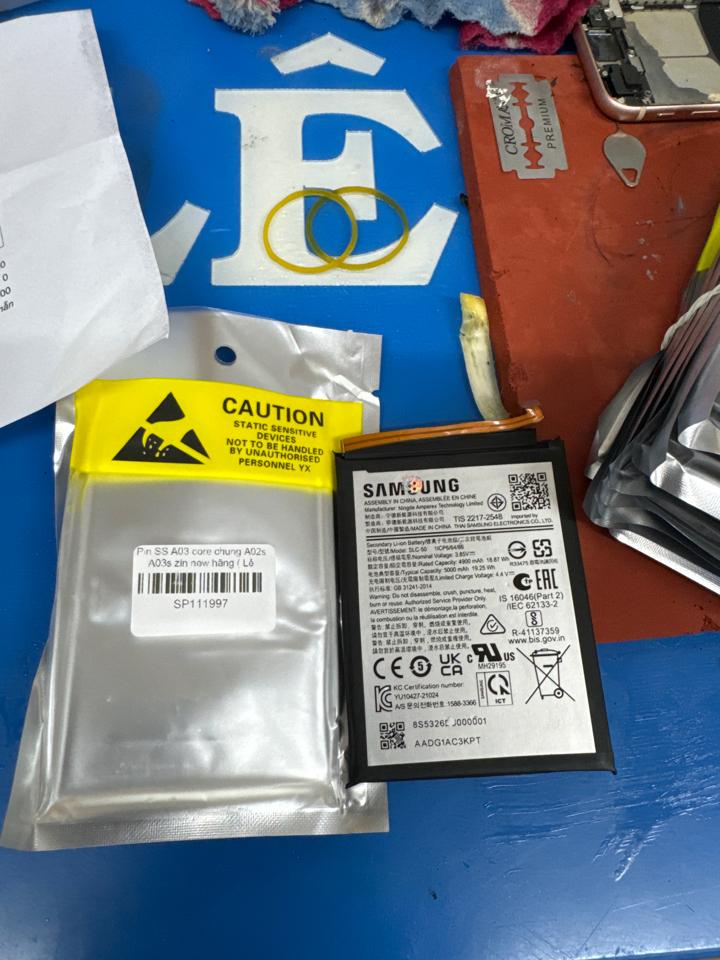 Pin ss A03 core chung a02s  SLC 50 zin new hãng ( Lắp A03 A03s ko SD được)-duoc-ban-tai-Lê dũng store Phước Long