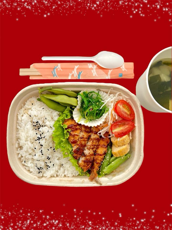 Cơm Cá Chiên Xù -duoc-ban-tai-Hisashi Sushi
