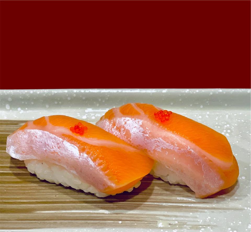 Nigiri Lườn Cá Hồi-duoc-ban-tai-Hisashi Sushi
