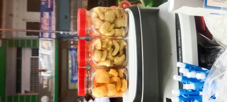 Da heo chiên giòn-duoc-ban-tai-Sương Sâm Tâm Việt