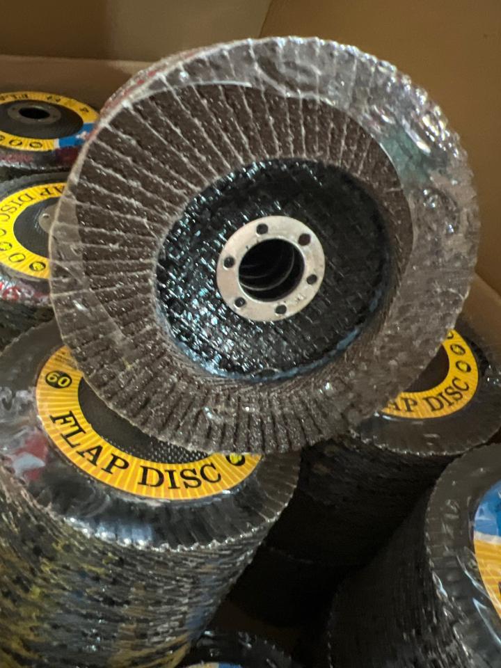 Ráp lion -duoc-ban-tai-Phụ kiện cửa Dương Kha