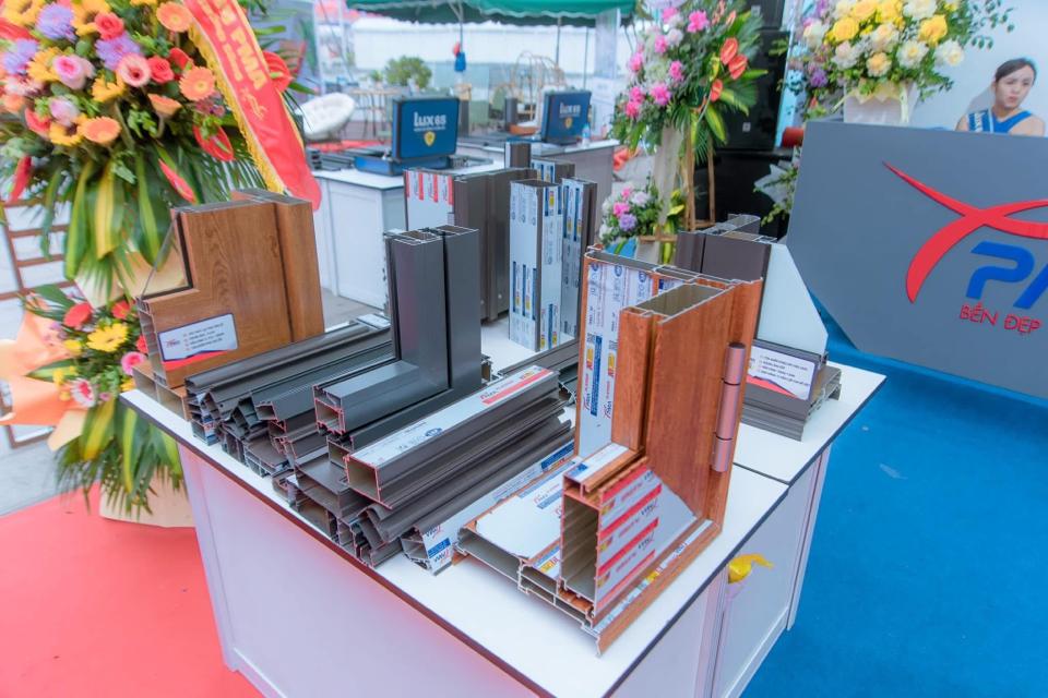 Nhôm  xinhfa pma xám đá  ( bì) -duoc-ban-tai-Phụ kiện cửa Dương Kha