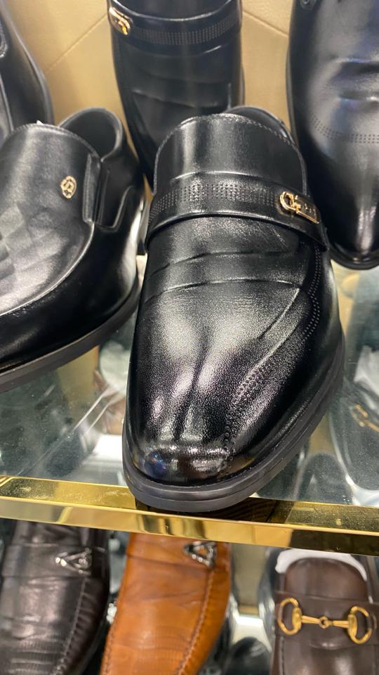 Giày sdrolun đai-duoc-ban-tai-Ruby Boutique 
