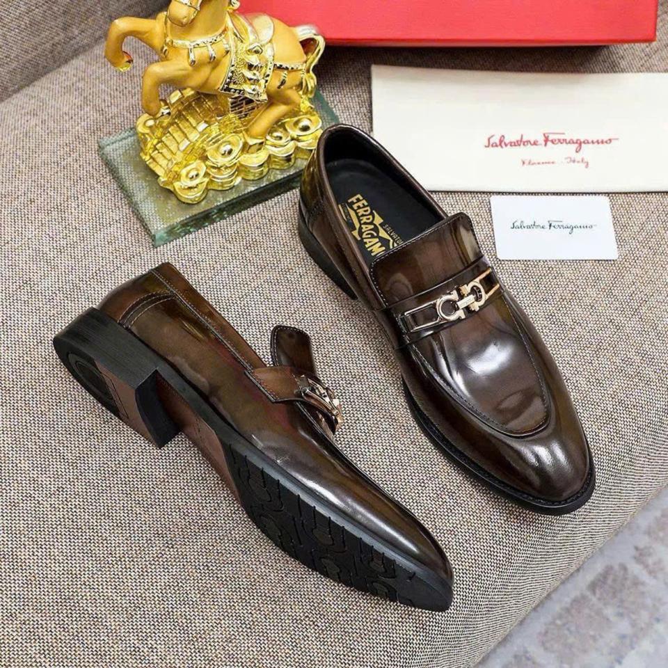 Salvatore nâu bóng-duoc-ban-tai-Ruby Boutique 