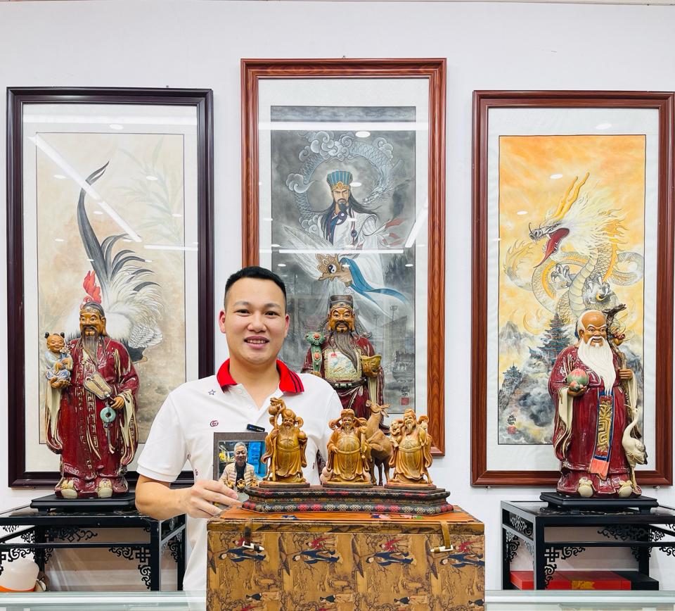Tượng Đá Phúc Lộc Thọ Đại sư Triệu Minh Hữu-duoc-ban-tai-Cộng Đồng Luxury Nguyễn VănAnh