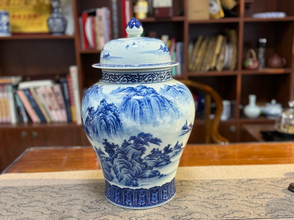 Cặp Choé Sơn Thuỷ Nung Củi-duoc-ban-tai-Cộng Đồng Luxury Nguyễn VănAnh