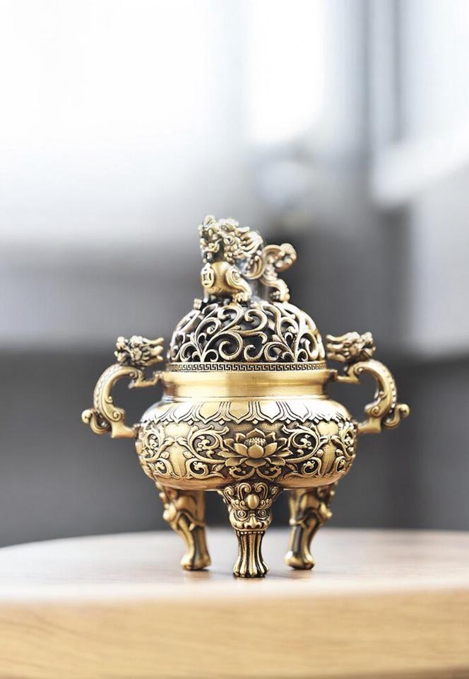 Lư Đồng Vàng Nguyên Chất-duoc-ban-tai-Cộng Đồng Luxury Nguyễn VănAnh