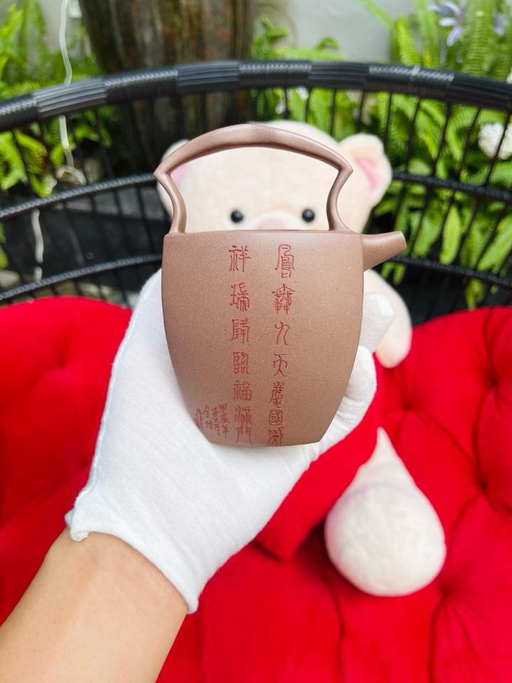 Tống Phượng Hoàng Toàn Linh-duoc-ban-tai-Cộng Đồng Luxury Nguyễn VănAnh