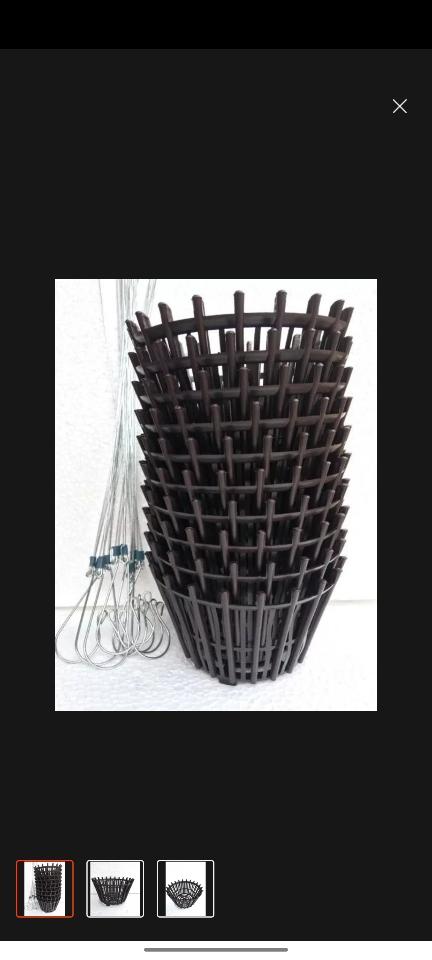 Chậu Giả Gỗ Nan Phụ 18 Đen-duoc-ban-tai-Vật tư cây cảnh Cỏ Ba Lá
