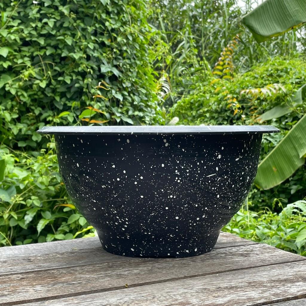 Chậu Nhựa Truyền Thống T58 -duoc-ban-tai-Vật tư cây cảnh Cỏ Ba Lá