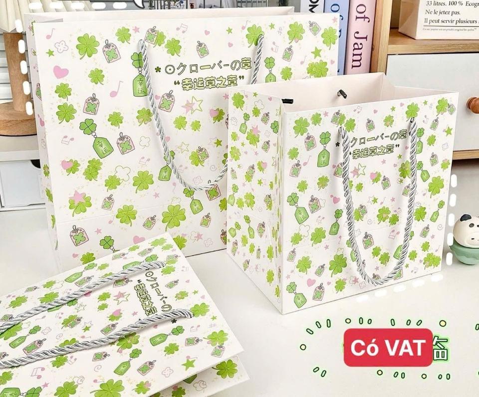 Túi quà giấy - nhỏ - ngang-duoc-ban-tai-Shop Nhà Tô