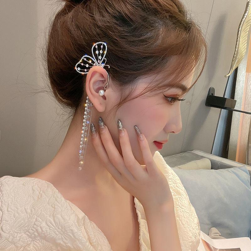 Bông tai cánh bướm vành tai cá tính B64-duoc-ban-tai-Phụ Kiện Mai Phuong Huynh