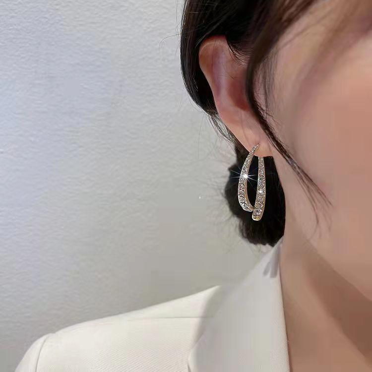 Bông tai lạ mắt cá tính B25-duoc-ban-tai-Phụ Kiện Mai Phuong Huynh
