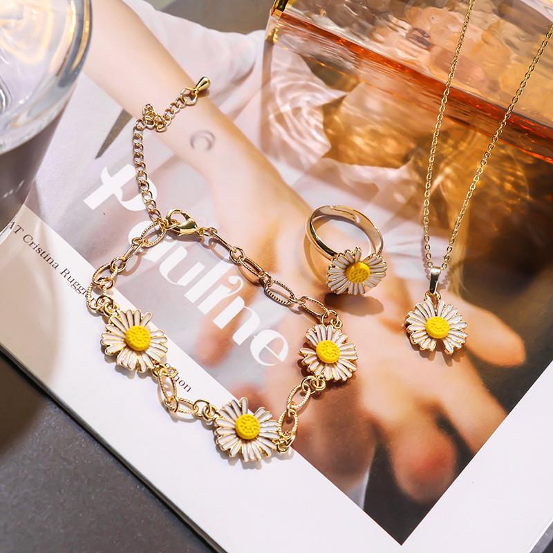 set 3 món bông cúc dễ thương S2-duoc-ban-tai-Phụ Kiện Mai Phuong Huynh