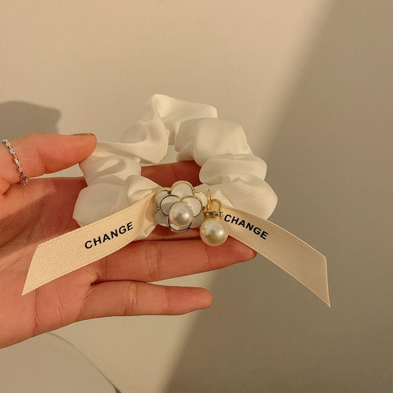 Cột tóc CHANEL đính hoa thời trang COT15-duoc-ban-tai-Phụ Kiện Mai Phuong Huynh