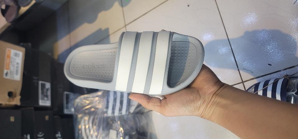 Dép đúc ghi sọc trắng to 42 aut-duoc-ban-tai-KIM MENSWEAR