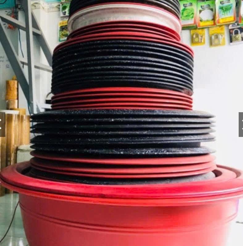 Chậu nhựa tròn TT-duoc-ban-tai-Chợ gốm Bảo Lộc
