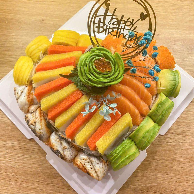 Bánh SN15-duoc-ban-tai-Kuroi Sushi