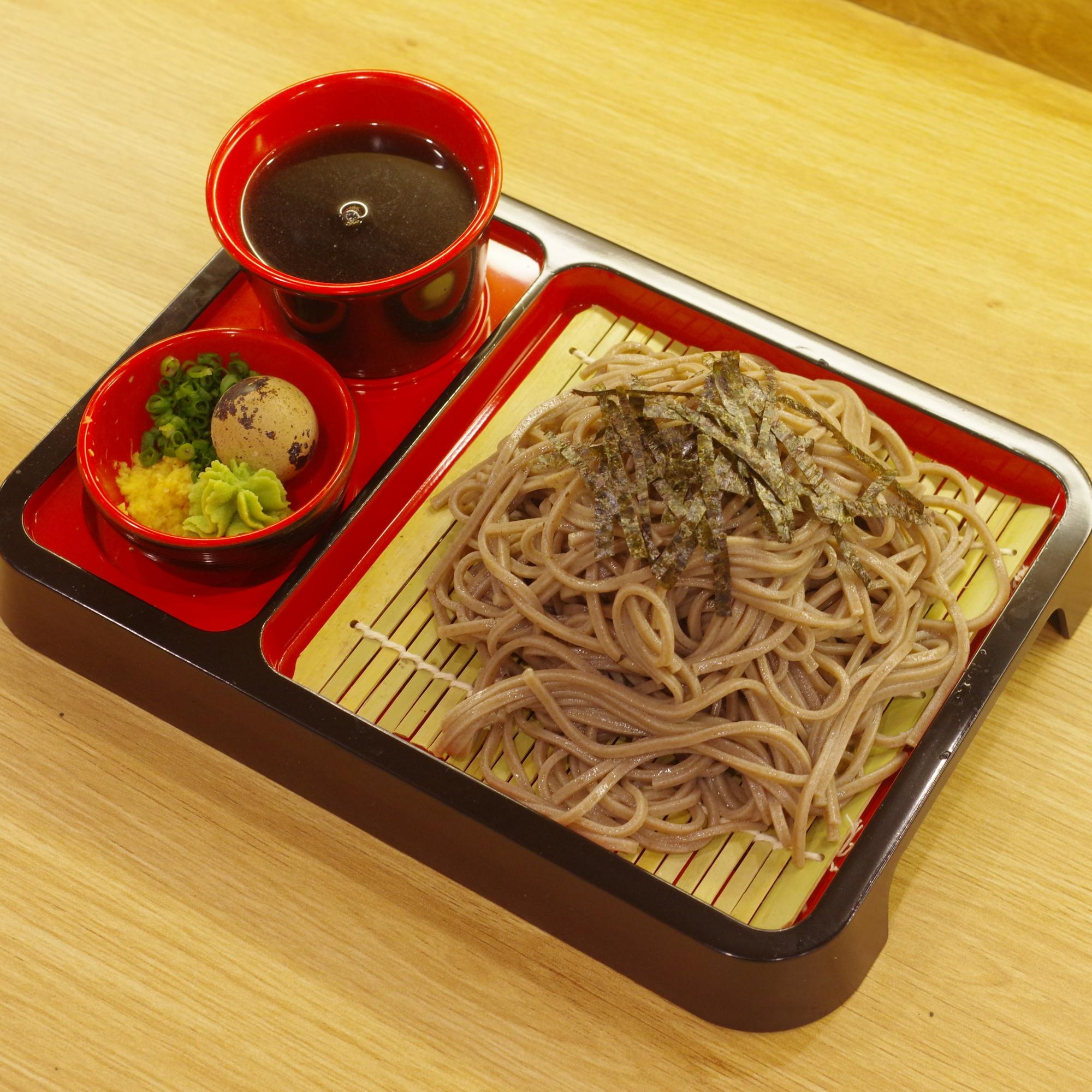  Chỉ bán ăn tại quán - Mỳ lạnh Soba-duoc-ban-tai-Kuroi Sushi