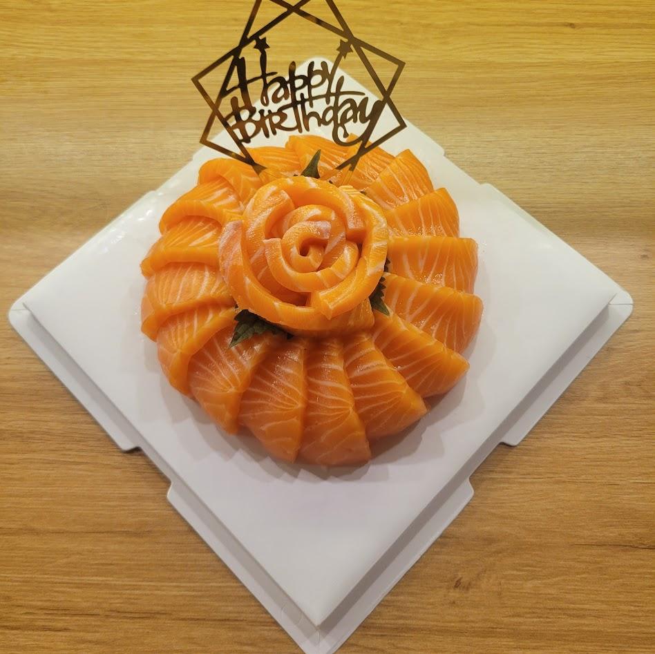 Sashimi Cake SN04-duoc-ban-tai-Kuroi Sushi