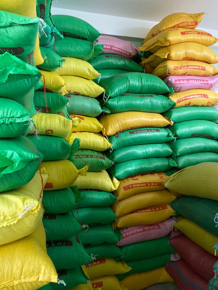 Bể 25kg-duoc-ban-tai-CÁM GẠO HẠNH DUY