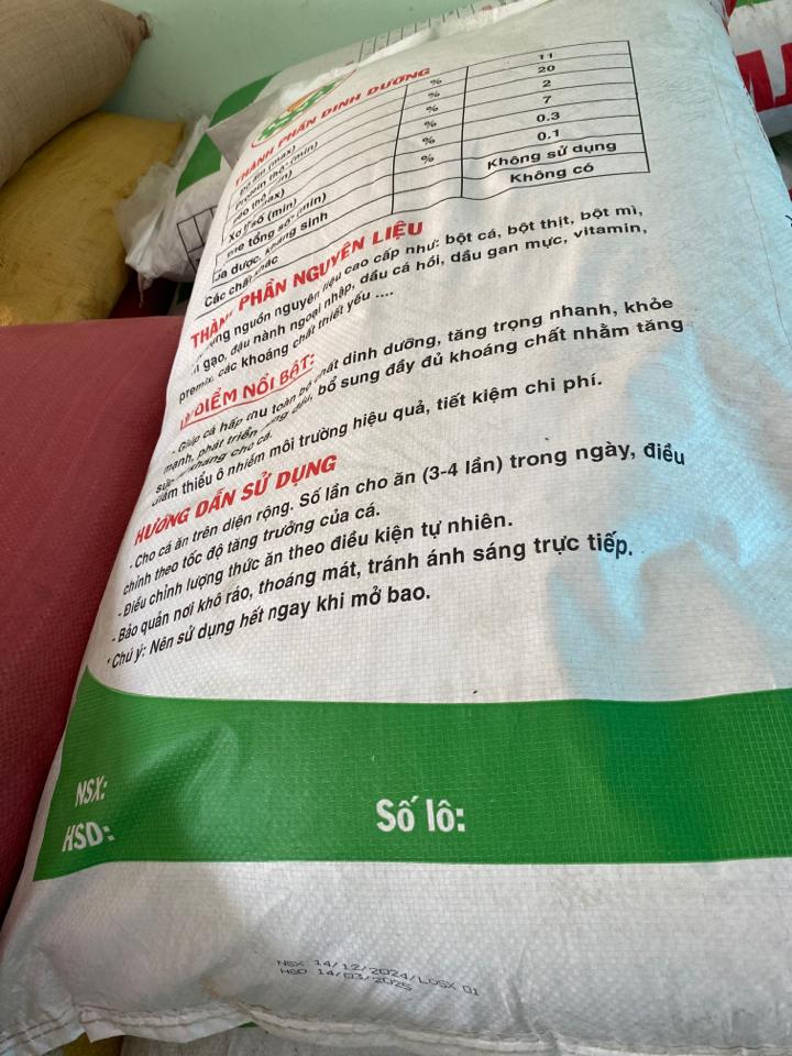 Cá 2ly-duoc-ban-tai-CÁM GẠO HẠNH DUY