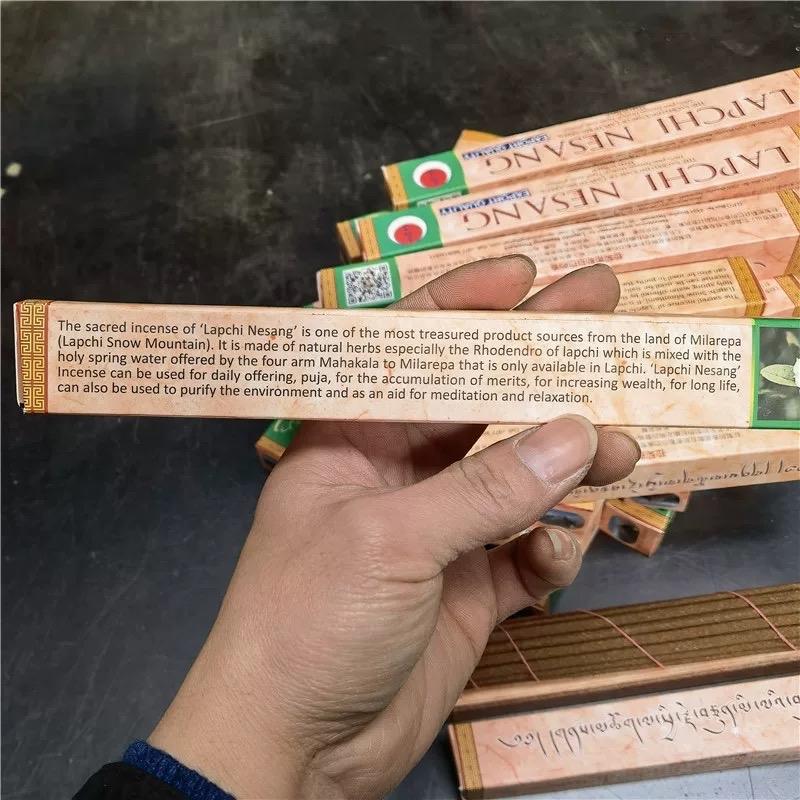 Hương Tây Tạng thủ công từ núi tuyết LAPCHI của Nepal-duoc-ban-tai-Samaya Shop chuyên cung cấp pháp khí, vật phẩm Kim Cang Thừa và Phật giáo nói chung với giá cả hợp lý, chất lượng tốt, tạo điều kiện gieo duyên cho đạo hữu tu tập. Lợi nhuận từ shop được dành để cúng dường và hỗ trợ các hoạt động, sự kiện do trung tâm tổ chức